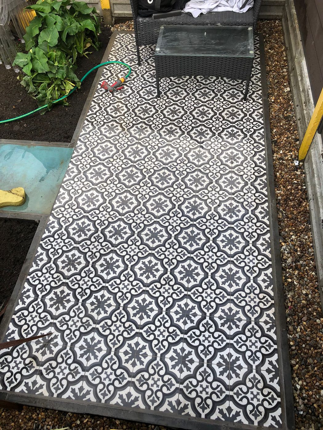 Patterned garden tiling